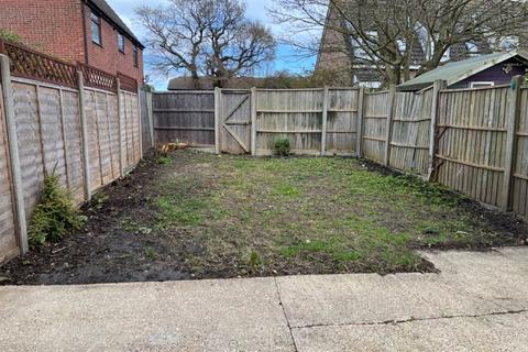 undefined, Cowslip Crescent, Suffolk NR33