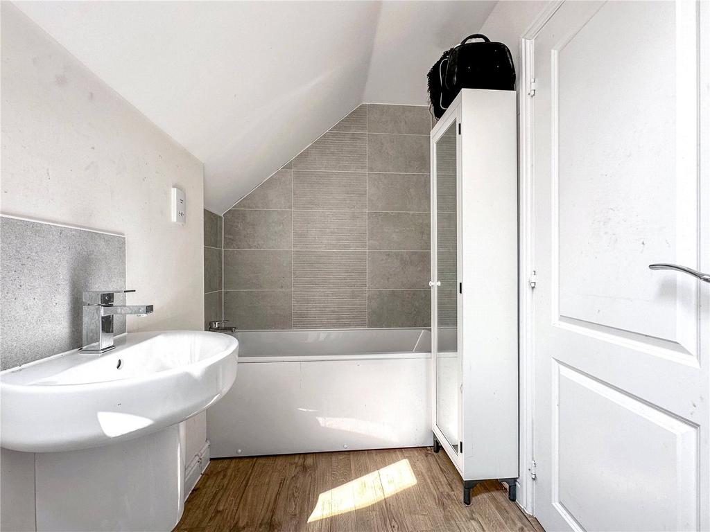 Ensuite Bathroom