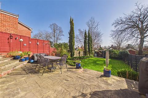 3 bedroom maisonette for sale, Laburnham Road, Maidenhead, Berkshire, SL6