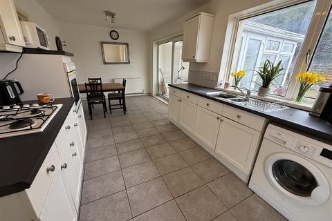 undefined, Trilwm, Trimsaran, Kidwelly