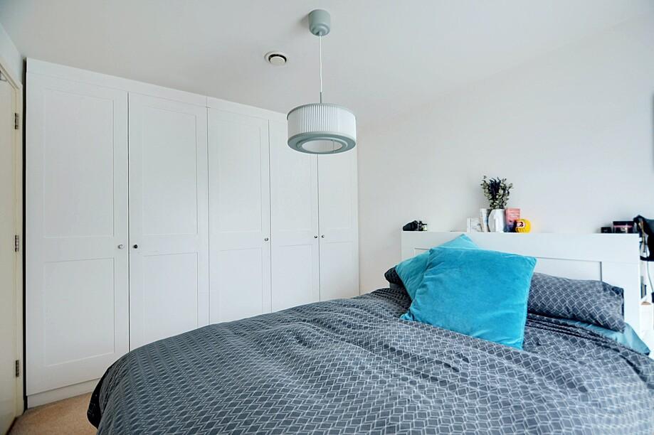 Bedroom 1 (1).jpg