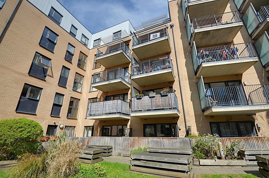 Communal Gardens Pic 2.jpg