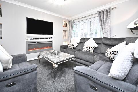 4 bedroom detached house for sale, Mallory Drive, Leigh