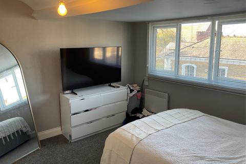 undefined, 30 Grafton Road, West Sussex BN11