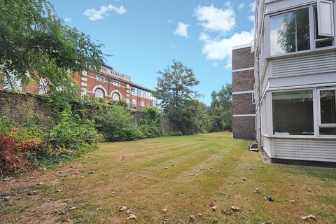2 bedroom flat to rent, South Black Lion Lane, Hammersmith, London, W6