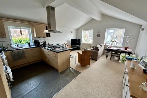 undefined, Wrotham Road, Meopham, DA13
