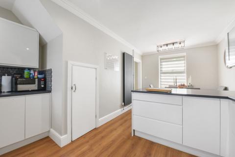 3 bedroom end of terrace house for sale, Charing Road, Gillingham ME8