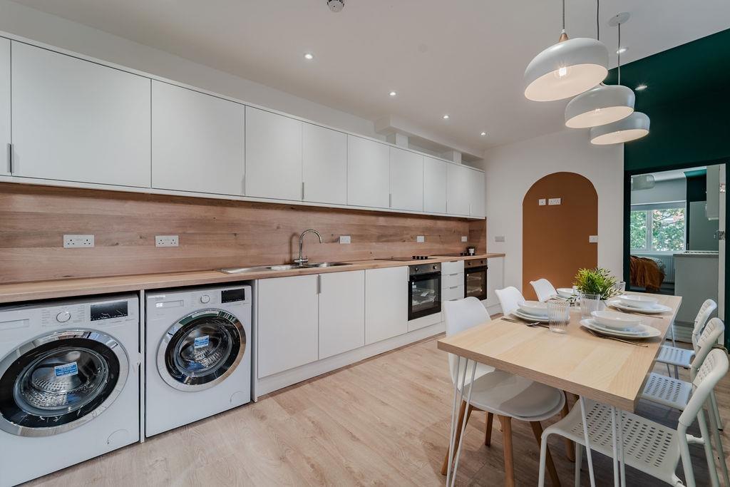 Modern fitted kitchen with dining space...