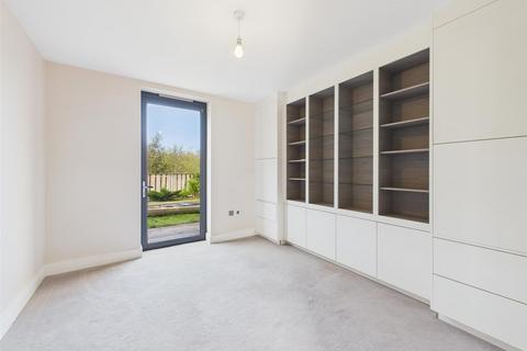 4 bedroom house for sale, Perfect for coastal walks straight from your doorstep