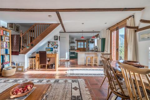 3 bedroom end of terrace house for sale, Draycot Cerne, Chippenham