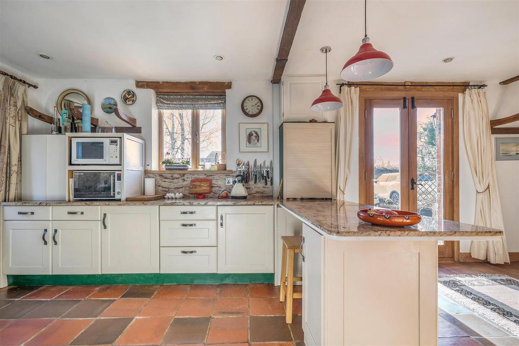 Fitted Kitchen