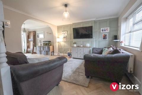 undefined, Lassington Close, Winyates West, Redditch