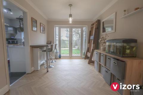 undefined, Lassington Close, Winyates West, Redditch