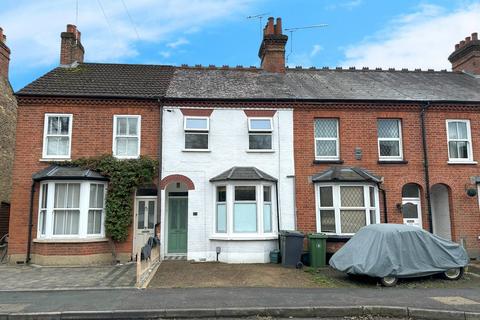 2 bedroom terraced house for sale - Portesbery Road, CAMBERLEY GU15