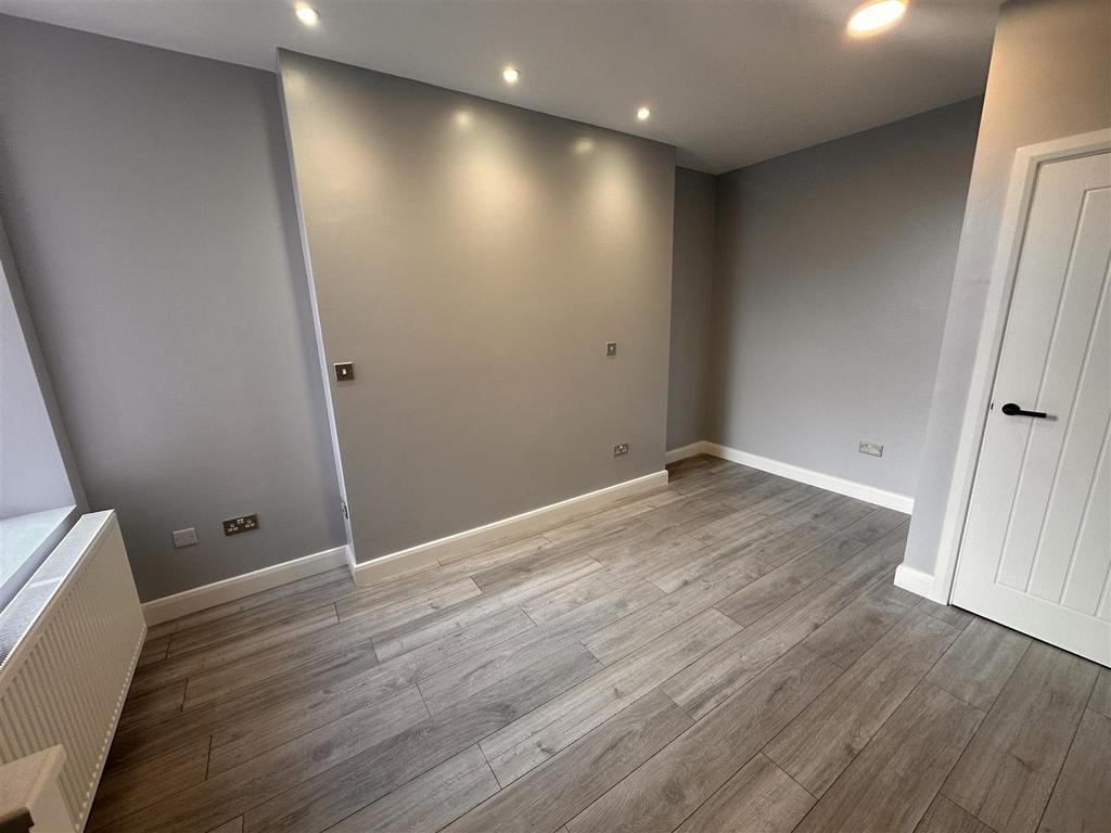 Bedroom.jpeg