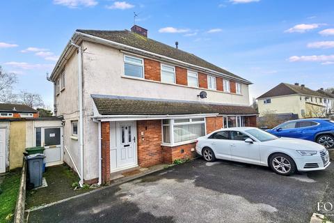 Hirst Crescent, Cardiff, CF5