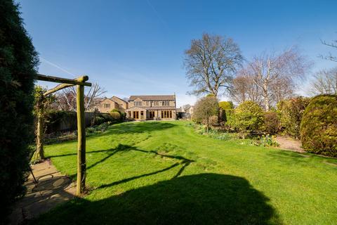 4 bedroom detached house for sale, Lea Head, Shepley, HD8