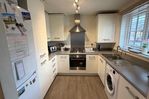 2 bedroom house for sale, Honeysuckle Avenue, Cheltenham, Gloucestershire
