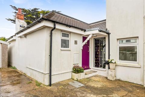 undefined, The Cliff, Brighton BN2