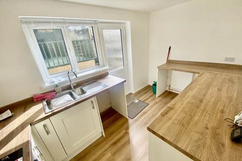 2 bedroom house to rent, Maes Y Parc, Ravenhill, , Swansea