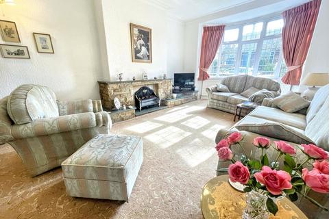 3 bedroom semi-detached house for sale, Cleaside Avenue, South Shields, Tyne and Wear, NE34 8DQ