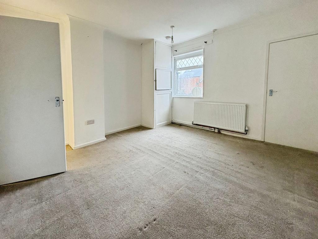 Back bedroom