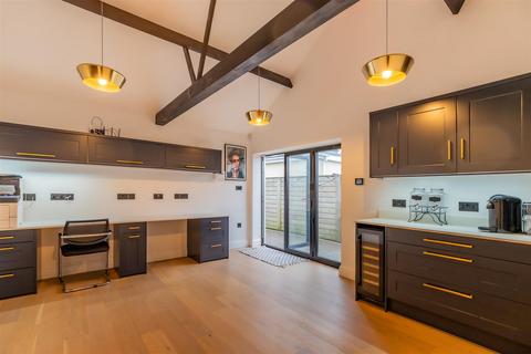 2 bedroom flat for sale, Marlborough Road, Cardiff CF23