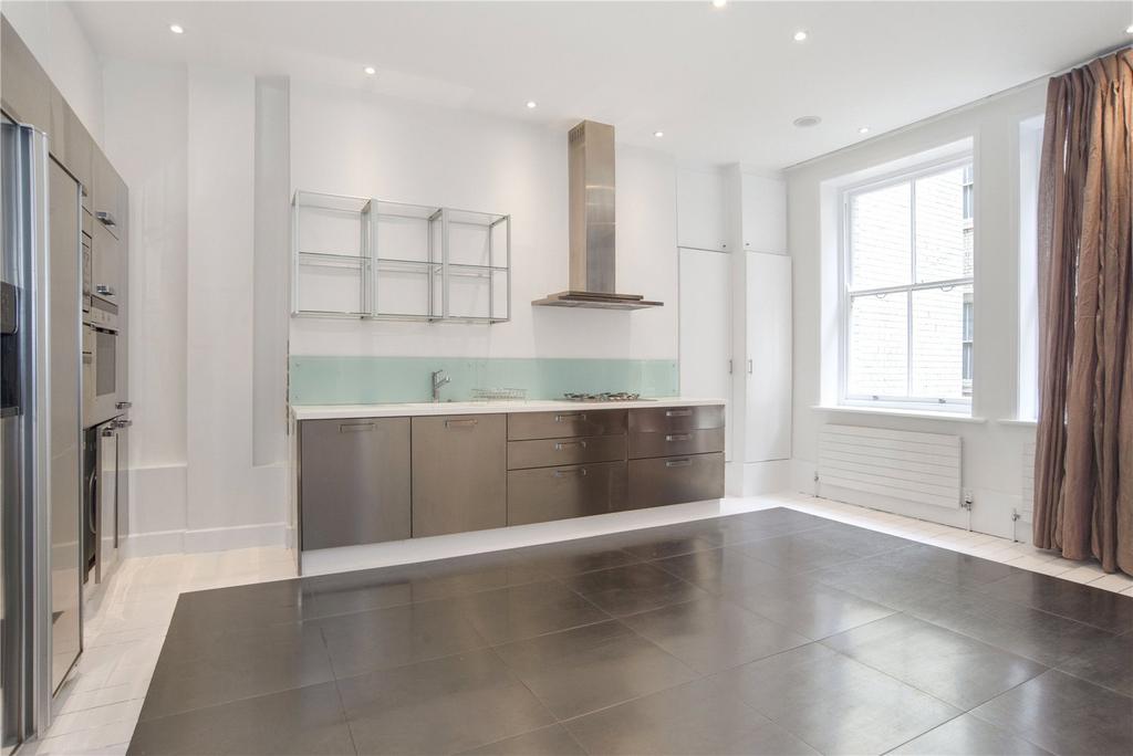 Reception/Kitchen