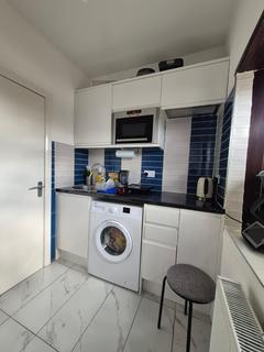 undefined, North Circular road, N13