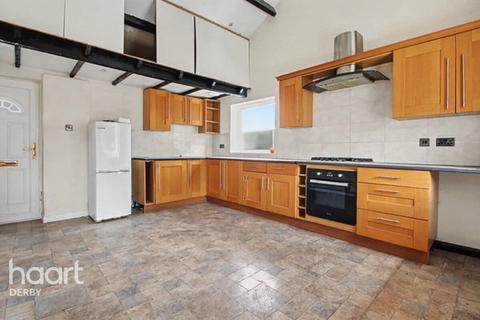 3 bedroom semi-detached house for sale, Hampstead Drive, Derby