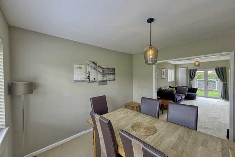 4 bedroom detached house for sale, Frinton On Sea CO13