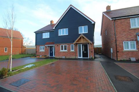 undefined, Maude Close, New Romney TN28