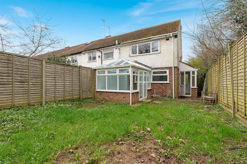 34 Chenies Close (8 of 26).jpg
