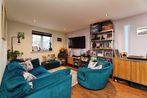 undefined, Tanner Street, Barking