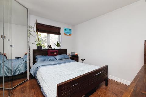 undefined, Tanner Street, Barking