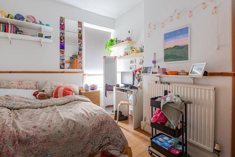 4 bedroom terraced house for sale, Dogfield Street, Cardiff CF24