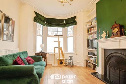 3 bedroom terraced house for sale, Moy Road, Cardiff