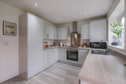 3 bedroom semi-detached house for sale, Cherwell Drive, Bradford BD6