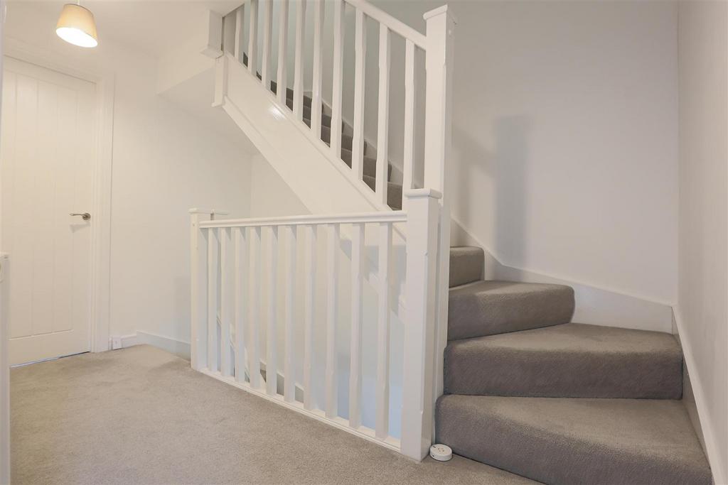 97 Lighthall ln 17.jpg