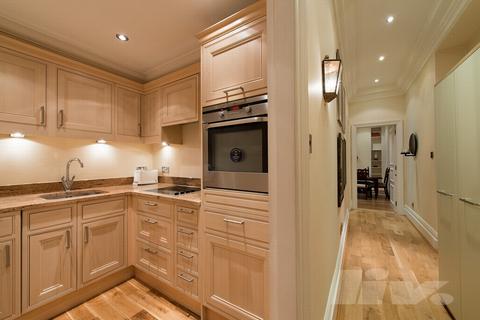 3 bedroom apartment for sale, Knightsbridge, London SW1X