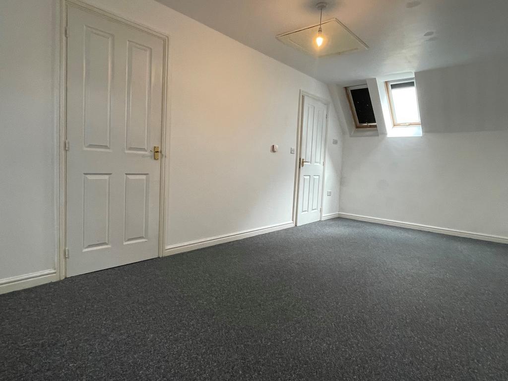 Main bedroom2