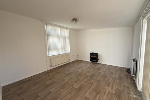 2 bedroom bungalow to rent, Victory Road, Somerset TA2
