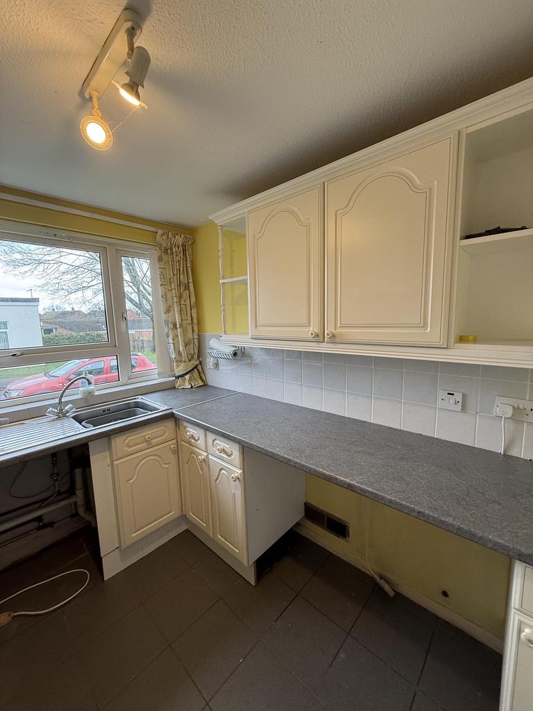 Kitchen 2