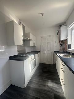 2 bedroom house to rent, Bourne Street, PETERLEE