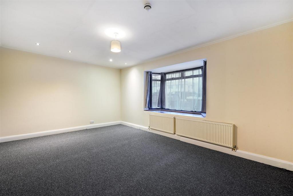947 Harrow Road - c Sr AFlu As3 Nr ROty DMa R.jpg