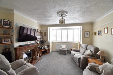 4 bedroom semi-detached house for sale, Ashford Road, Bearsted, ME14
