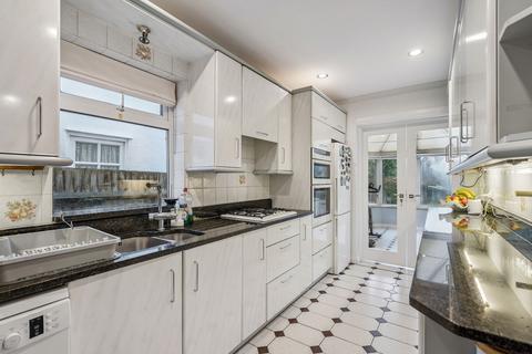 3 bedroom detached house for sale, Park View, Hatch End, Pinner HA5