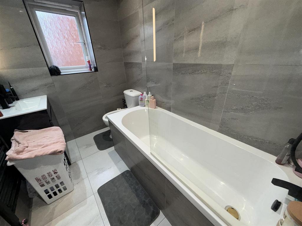 BATHROOM &amp; WC