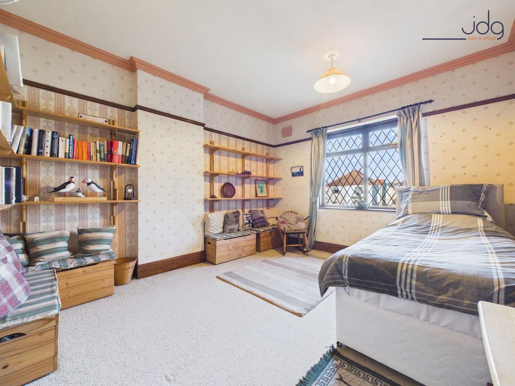 Double Bedroom 2