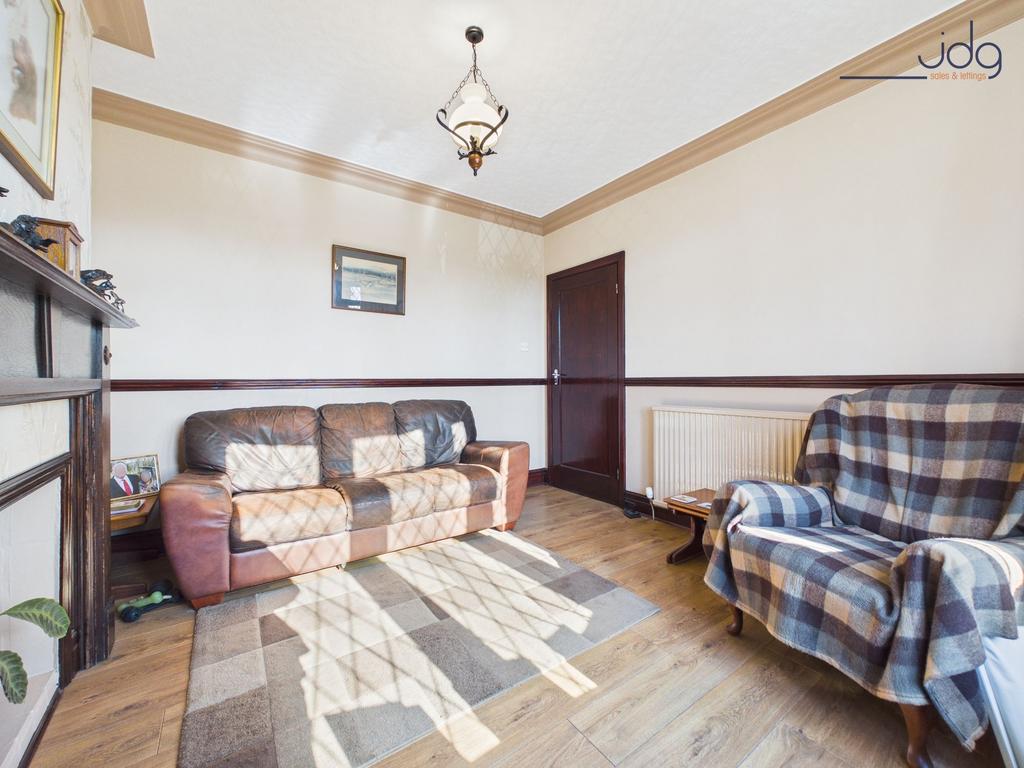 Bay Fronted Lounge